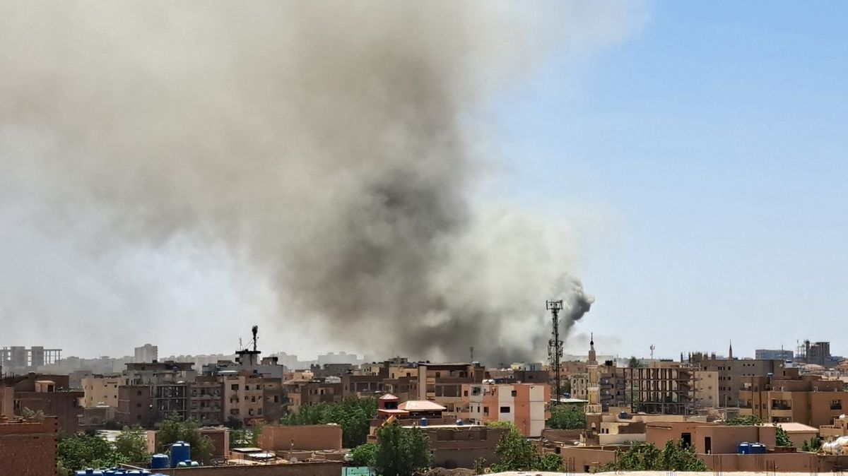 Válčící strany v Súdánu usednou k jednacímu stolu